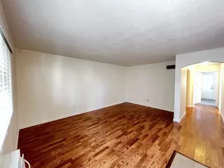 Photo #6: NDP2308668 Listing