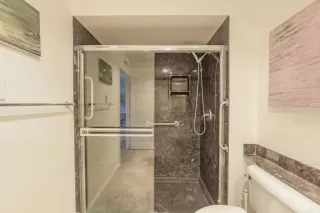 Photo #3: NDP2308744 Listing