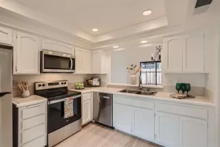 Photo #3: NDP2308898 Listing