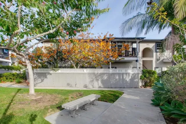 MLS: NDP2308926 Condo For Sale