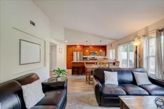 Photo #5: NDP2308941 Listing 