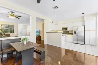 Photo #6: NDP2308979 Listing