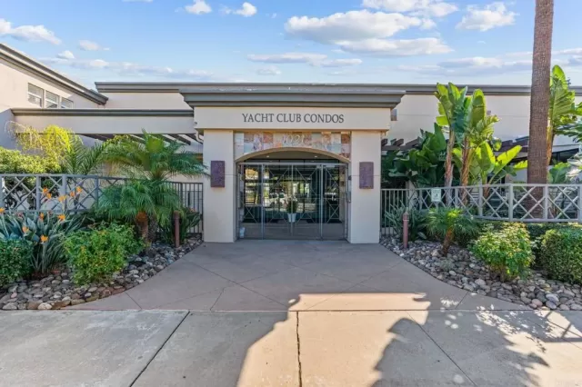 MLS: NDP2309071 Condo For Sale