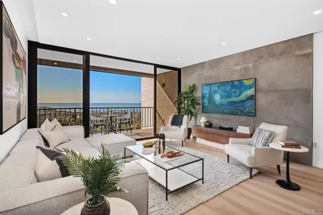 MLS: NDP2309078 Condo For Sale