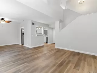 Photo #5: NDP2309081 Listing