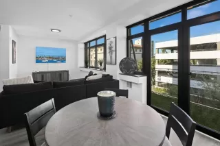 Photo #2: NDP2309140 Listing