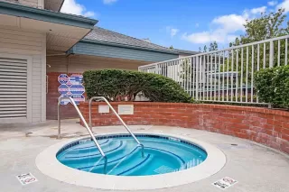 Photo #4: NDP2309171 Listing