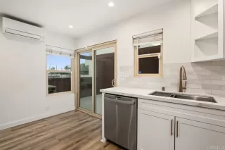 Photo #4: NDP2309249 Listing