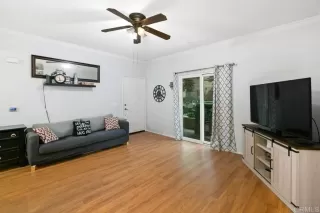 Photo #4: NDP2309315 Listing