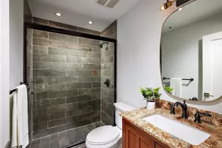 Photo #4: NDP2309428 Listing