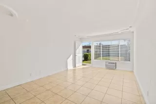 Photo #4: NDP2309429 Listing