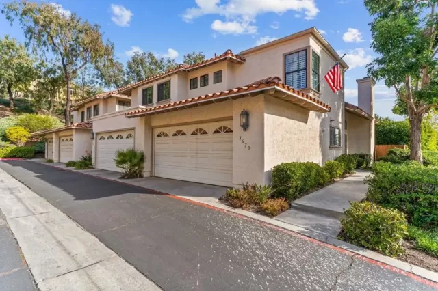 MLS: NDP2309447 Condo For Sale