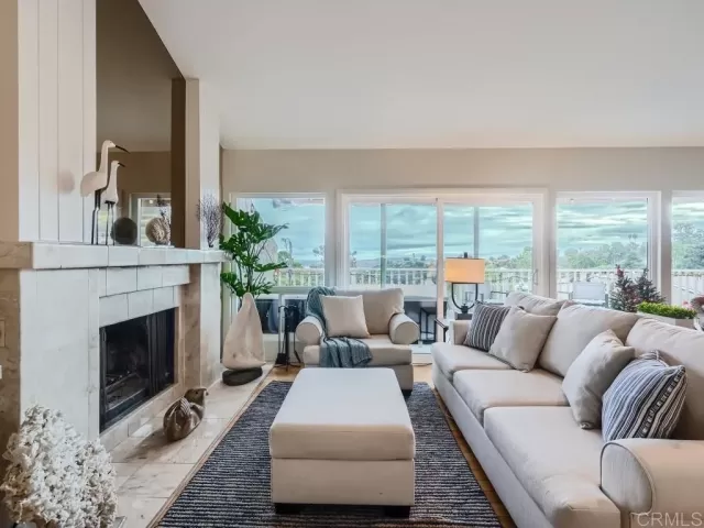 MLS: NDP2309562 Condo For Sale