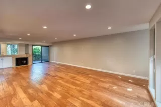 Photo #3: NDP2309600 Listing