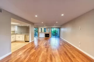 Photo #4: NDP2309600 Listing