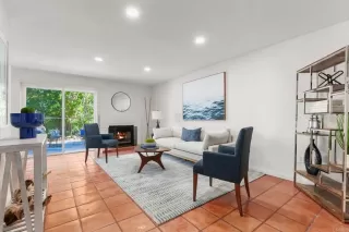 Photo #4: NDP2400285 Listing