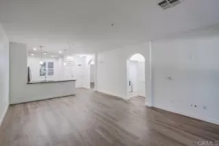 Photo #4: NDP2400429 Listing