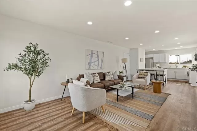 MLS: NDP2400493 Condo For Sale