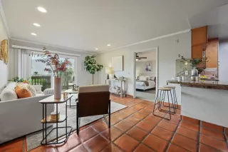 Photo #2: NDP2400496 Listing 