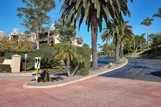 MLS: NDP2400546 Condo For Sale