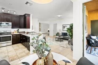 Photo #6: NDP2400595 Listing