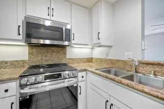 Photo #6: NDP2400668 Listing