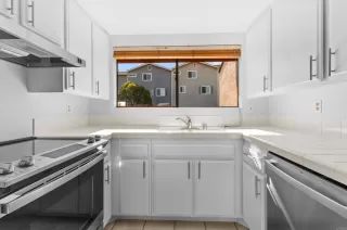 Photo #5: NDP2400680 Listing