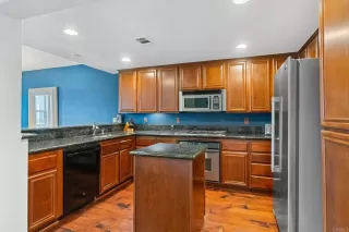 Photo #5: NDP2400702 Listing 