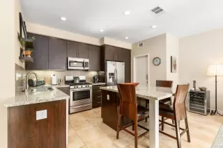 Photo #5: NDP2400770 Listing