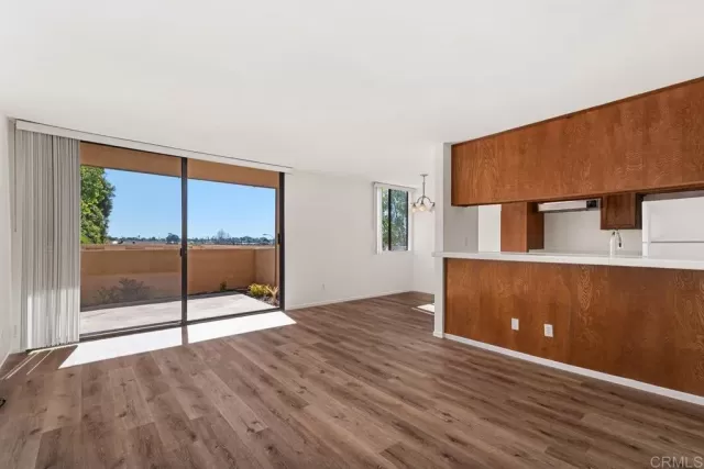 MLS: NDP2400815 Condo For Sale