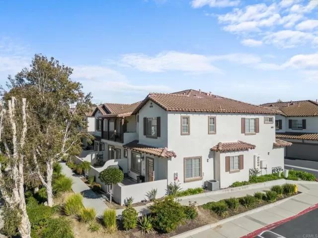 MLS: NDP2400816 Condo For Sale