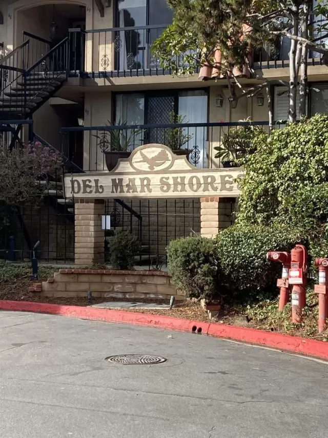 MLS: NDP2400818 Condo For Sale