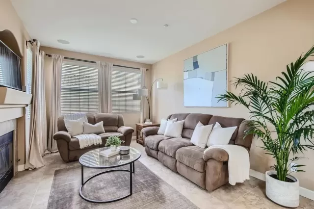 MLS: NDP2400861 Condo For Sale