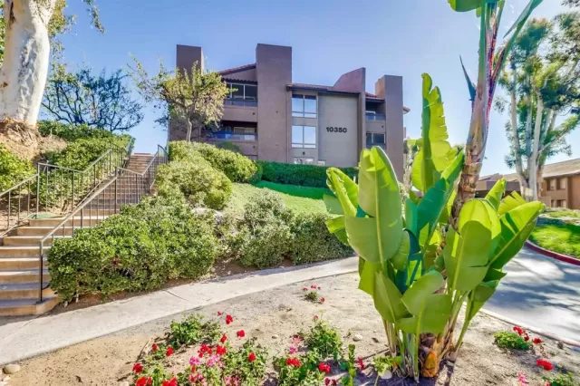 MLS: NDP2400865 Condo For Sale