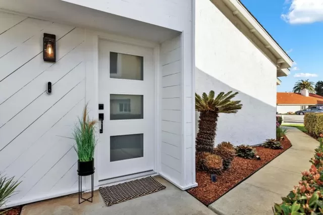 MLS: NDP2400915 Condo For Sale