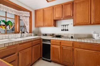 Photo #5: NDP2400926 Listing