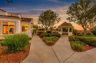 Photo #2: NDP2401074 Listing