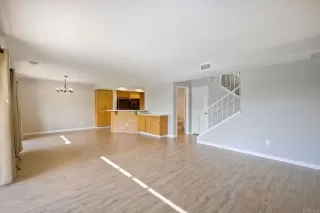 Photo #5: NDP2401076 Listing