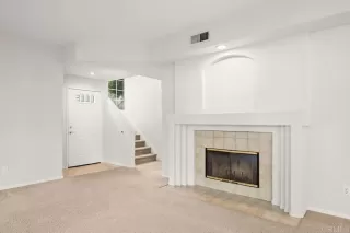 Photo #5: NDP2401279 Listing 