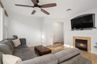 Photo #5: NDP2401370 Listing