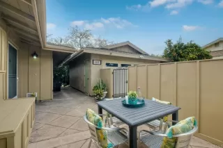 Photo #6: NDP2401375 Listing