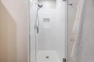 Photo #6: NDP2401403 Listing