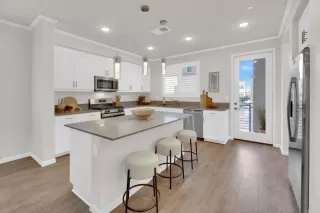 Photo #3: NDP2401561 Listing