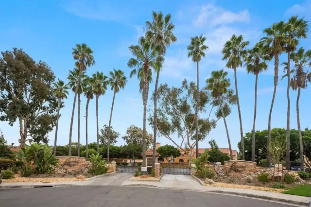 MLS: NDP2401747 Condo For Sale