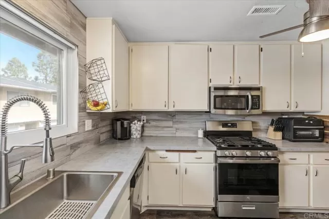 MLS: NDP2401920 Condo For Sale