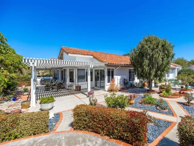 MLS: NDP2402462 Condo For Sale