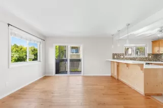 Photo #5: NDP2402465 Listing