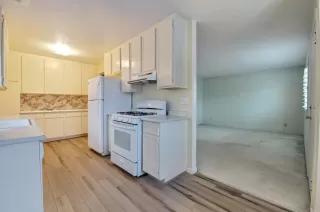 Photo #3: NDP2402476 Listing