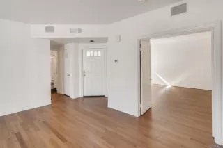 Photo #5: NDP2402720 Listing 