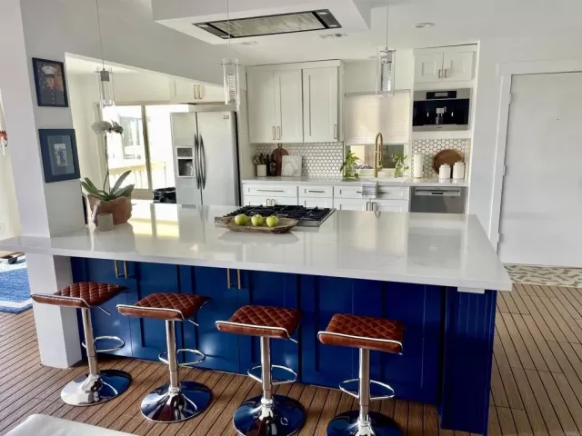 MLS: NDP2402831 Condo For Sale